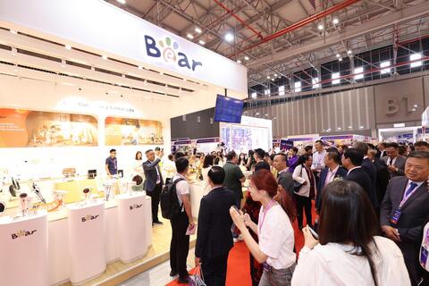 Triển lãm Quốc tế Điện tử và Thiết bị thông minh Việt Nam 2025 (IEAE)