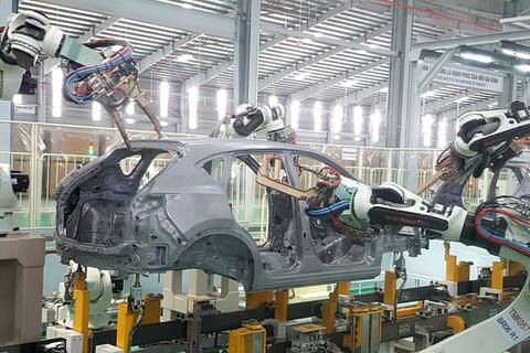 Mazda, Hyundai có thêm nhà máy tại Việt Nam - Cơ hội chờ mua xe giá rẻ?