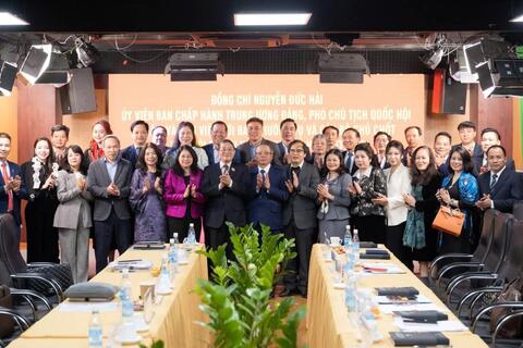 Đồng chí Nguyễn Đức Hải - Phó Chủ tịch Quốc hội thăm và làm việc với Ban Thường vụ và cán bộ chủ chốt VINASME