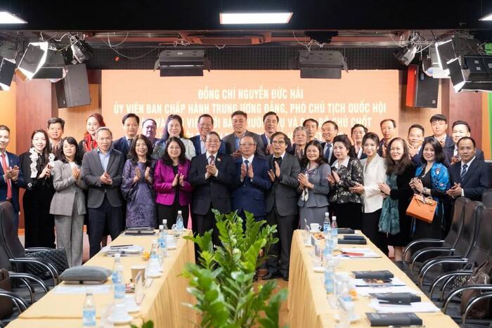 Đồng chí Nguyễn Đức Hải - Phó Chủ tịch Quốc hội thăm và làm việc với Ban Thường vụ và cán bộ chủ chốt VINASME