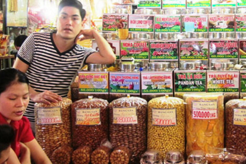 Tiểu thương ngại quy định 'hộ kinh doanh không được vay ngân hàng'