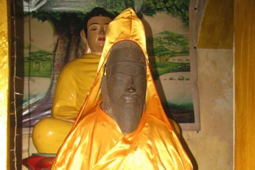 Báo oán đại gia đồ cổ: Giàu bất ngờ, chết đột tử