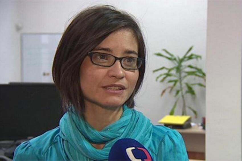 Một phụ nữ gốc Việt lên truyền hình Séc kêu gọi giúp người tị nạn