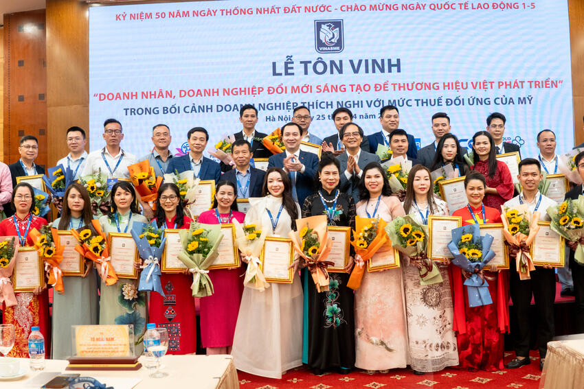 VINASME: Tổ chức chương trình “Tôn vinh doanh nhân, doanh nghiệp đổi mới sáng tạo để hàng hóa, thương hiệu Việt phát triển”