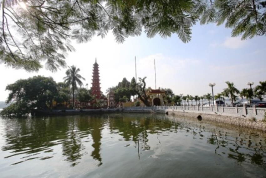 Bên trong ngôi chùa đẹp bậc nhất thế giới ở Hà Nội