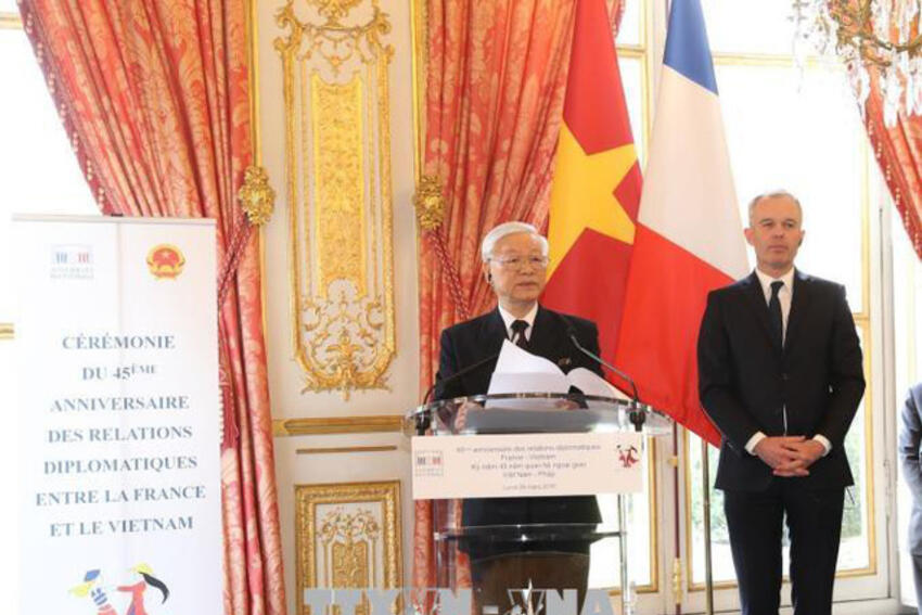 Tổng Bí thư: Giữa hai dân tộc Pháp và Việt Nam là cả một sự chân tình Chia sẻ