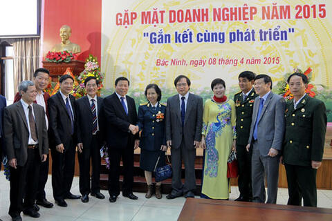 Bac Ninh: Meeting with business in 2015
