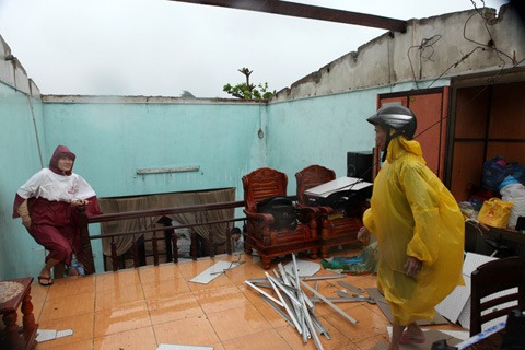 Miền Trung, tan hoang, bão Miền Trung, tan hoang, bão