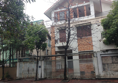 biệt-thự-hoang, biệt-thự-trung-hòa-nhân-chính, khu-đô-thị, chủ-đầu-tư, nhà-cho-thuê, dự-án, cho-thuê-văn-phòng biệt-thự-hoang, biệt-thự-trung-hòa-nhân-chính, khu-đô-thị, chủ-đầu-tư, nhà-cho-thuê, dự-án, cho-thuê-văn-phòng