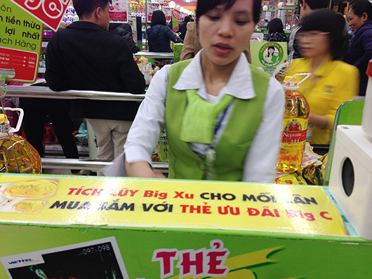 siêu-thị, hàng-tàu, mất-cắp, thực-phẩm-bẩn, khách-hàng