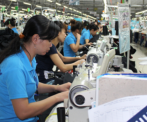 KHAC-PUC-HAU-QUA-DI-VAO-SAN-XU-8799-2554