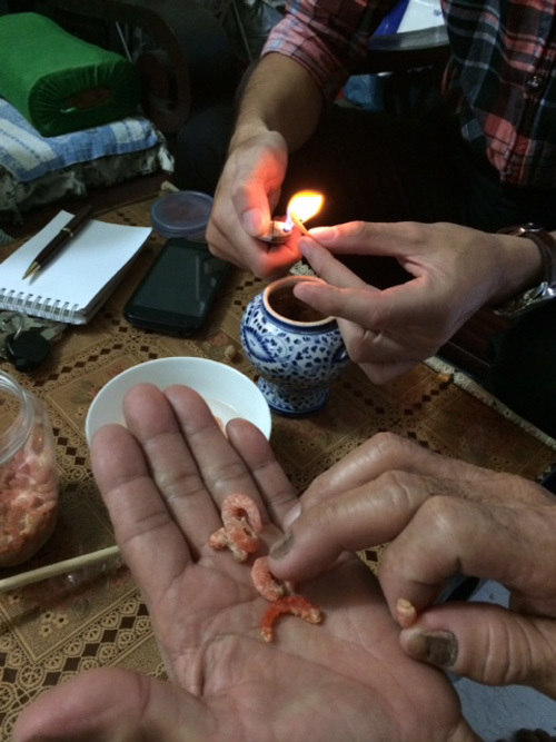 tôm-khô, tôm-thối, tôm-ươn, hóa-chất, hải-sản, cá-khô, rùng-rợn, công-nghệ, ung-thư, thực-phẩm-bẩn tôm-khô, tôm-thối, tôm-ươn, hóa-chất, hải-sản, cá-khô, rùng-rợn, công-nghệ, ung-thư, thực-phẩm-bẩn