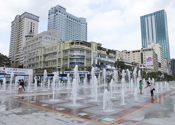 30.4, giải phóng, Sài Gòn, TPHCM, phố đi bộ, Nguyễn Huệ 30.4, giải phóng, Sài Gòn, TPHCM, phố đi bộ, Nguyễn Huệ