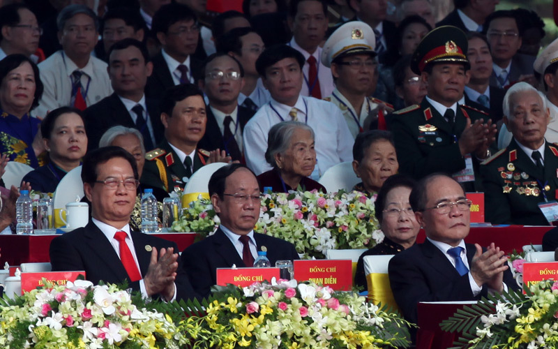 Thủ tướng, Nguyễn Tấn Dũng, biên giới phía Bắc, kinh tế thị trường định hướng XHCN, hòa hợp dân tộc, chủ quyền, quốc phòng, quyền con người, quyền công dân, dân chủ, tự do, cải cách hành chính Thủ tướng, Nguyễn Tấn Dũng, biên giới phía Bắc, kinh tế thị trường định hướng XHCN, hòa hợp dân tộc, chủ quyền, quốc phòng, quyền con người, quyền công dân, dân chủ, tự do, cải cách hành chính