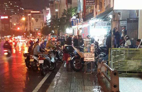 sài gòn, ngập, vật vã sài gòn, ngập, vật vã