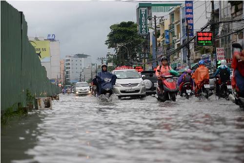 sài gòn, ngập, vật vã sài gòn, ngập, vật vã