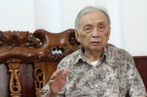 cuoc-dau-tri-dua-da-nang-ve-trung-uong-20-nam-truoc