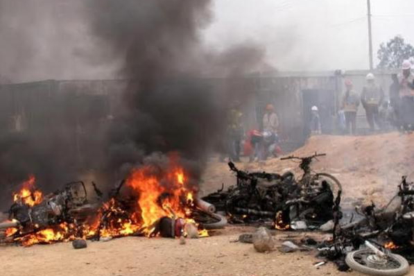 Bài học từ vụ bạo loạn tại nhà máy Foxconn Trung Quốc