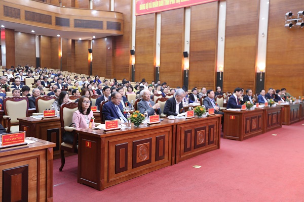 Hơn 450 đại biểu tham dự Diễn đàn Hợp tác - Liên kết phát triển doanh nghiệp khu vực phía Bắc lần thứ 12. Hơn 450 đại biểu tham dự Diễn đàn Hợp tác - Liên kết phát triển doanh nghiệp khu vực phía Bắc lần thứ 12.