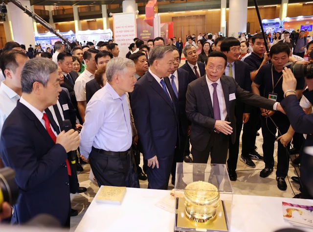 TỔNG THUẬT: HỘI NGHỊ TOÀN QUỐC TRIỂN KHAI NGHỊ QUYẾT 66-NQ/TW VÀ NGHỊ QUYẾT 68-NQ/TW CỦA BỘ CHÍNH TRỊ- Ảnh 34.