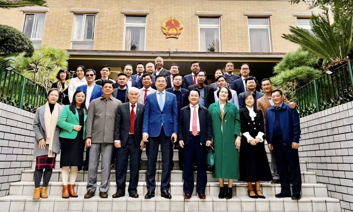 Lãnh đạo Hiệp hội Doanh nghiệp tỉnh Đắk Lắk thăm và làm việc với Đại sứ quán Việt Nam tại Nhật Bản Lãnh đạo Hiệp hội Doanh nghiệp tỉnh Đắk Lắk thăm và làm việc với Đại sứ quán Việt Nam tại Nhật Bản